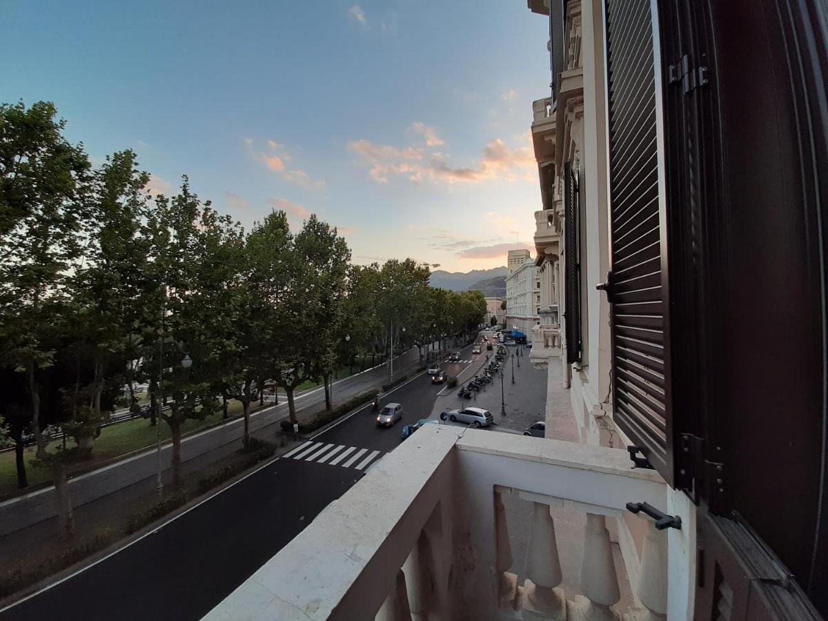 Feel Bed & Breakfast Salerno